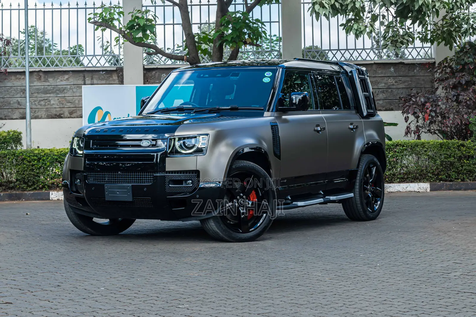 Land Rover Defender 2020 Brown