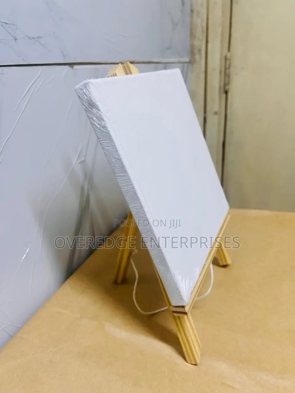Canvas With Stand 30cmx30cm