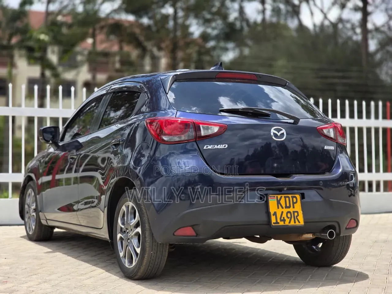 Mazda Demio 2017 Blue