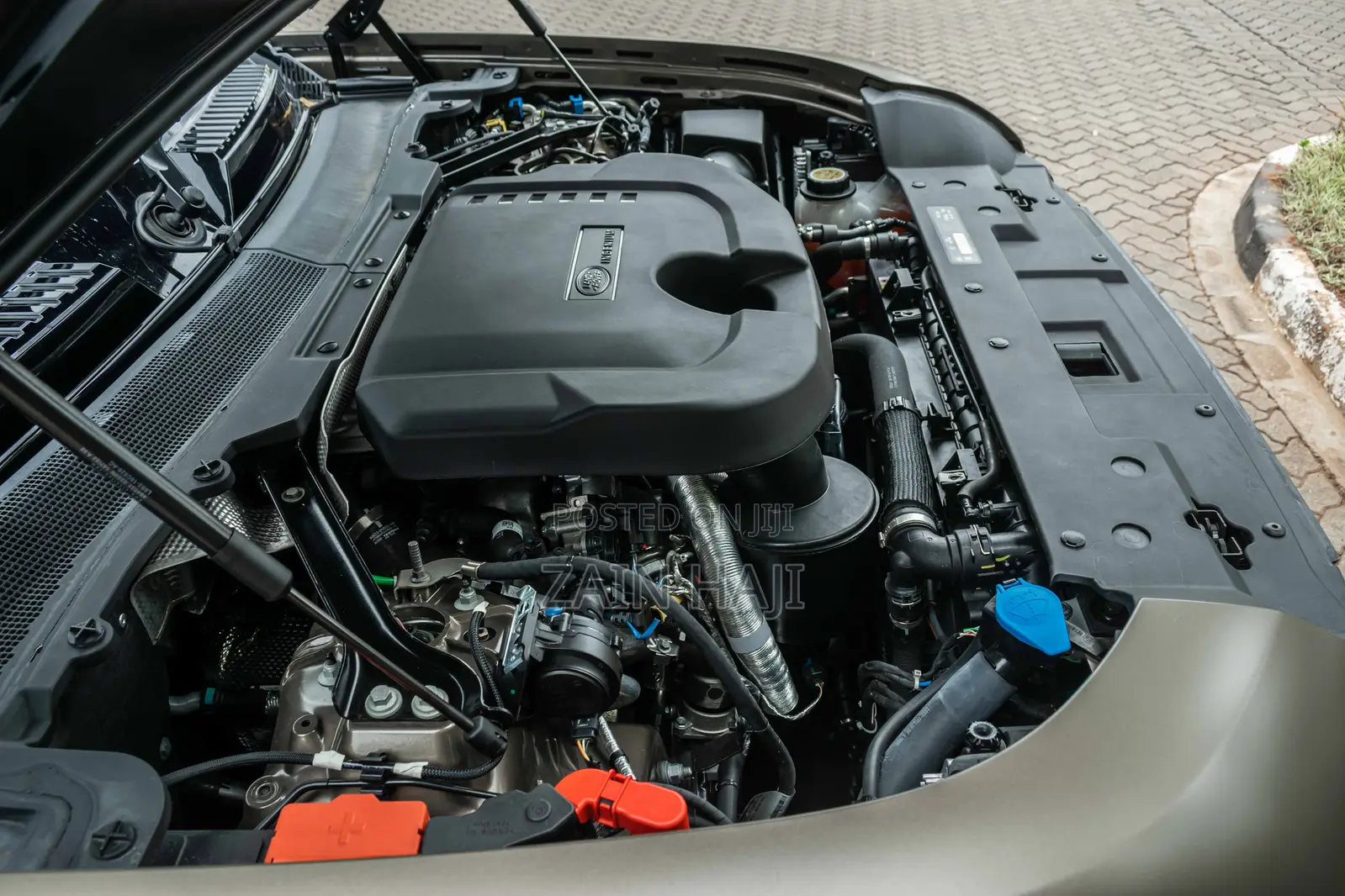 Land Rover Defender 2020 Brown