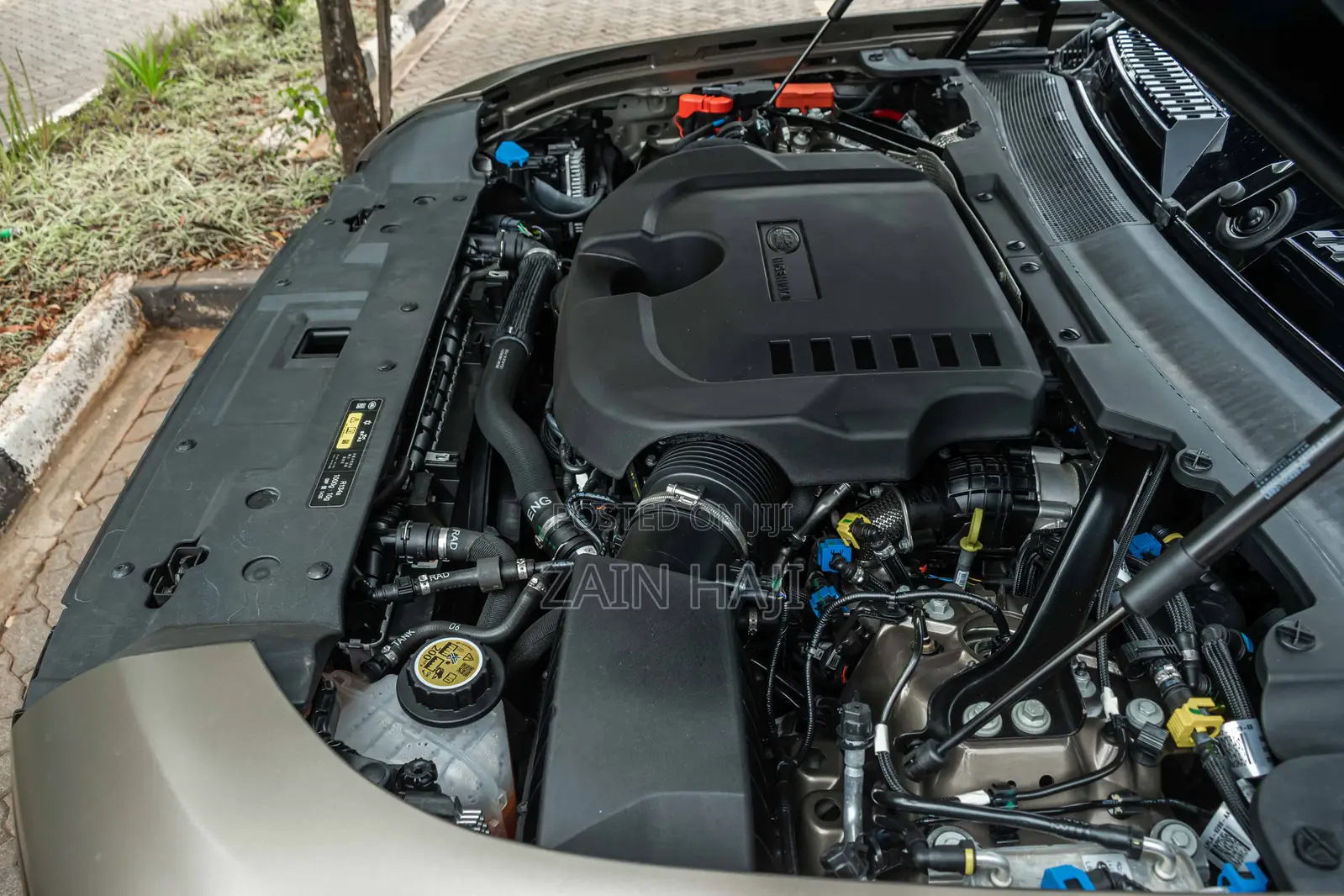 Land Rover Defender 2020 Brown