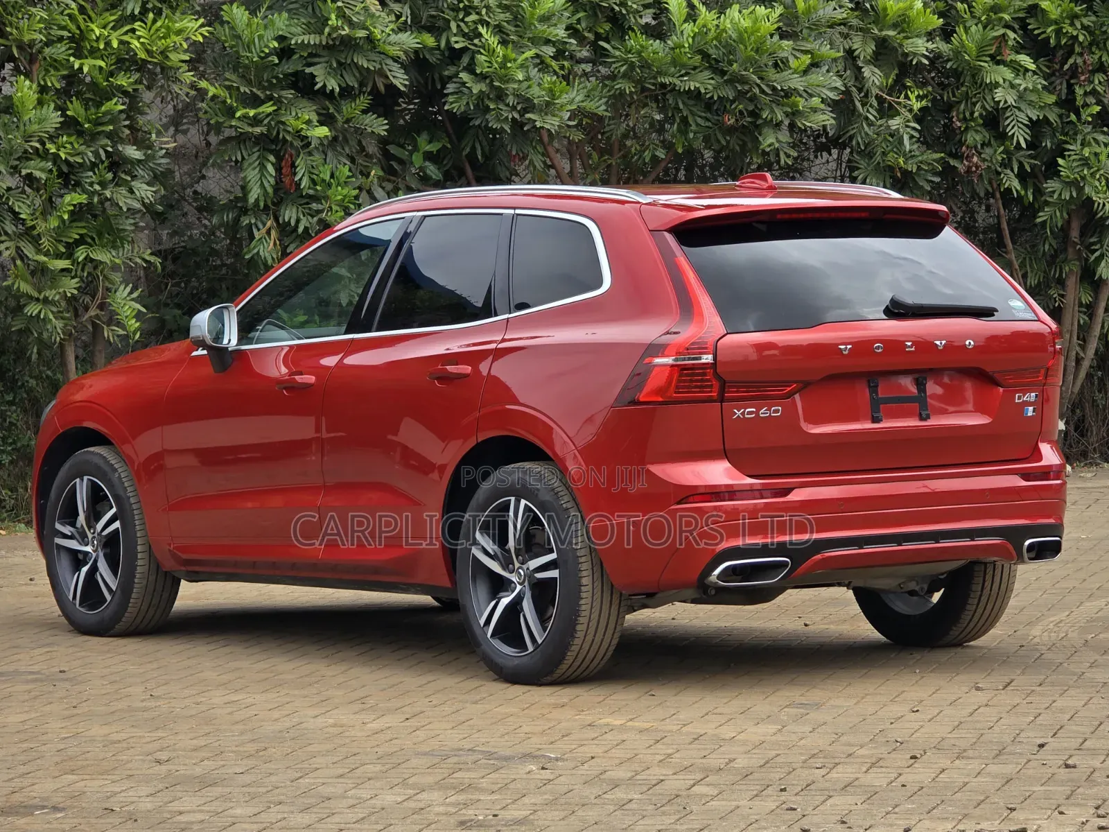 Volvo XC60 2019 Red