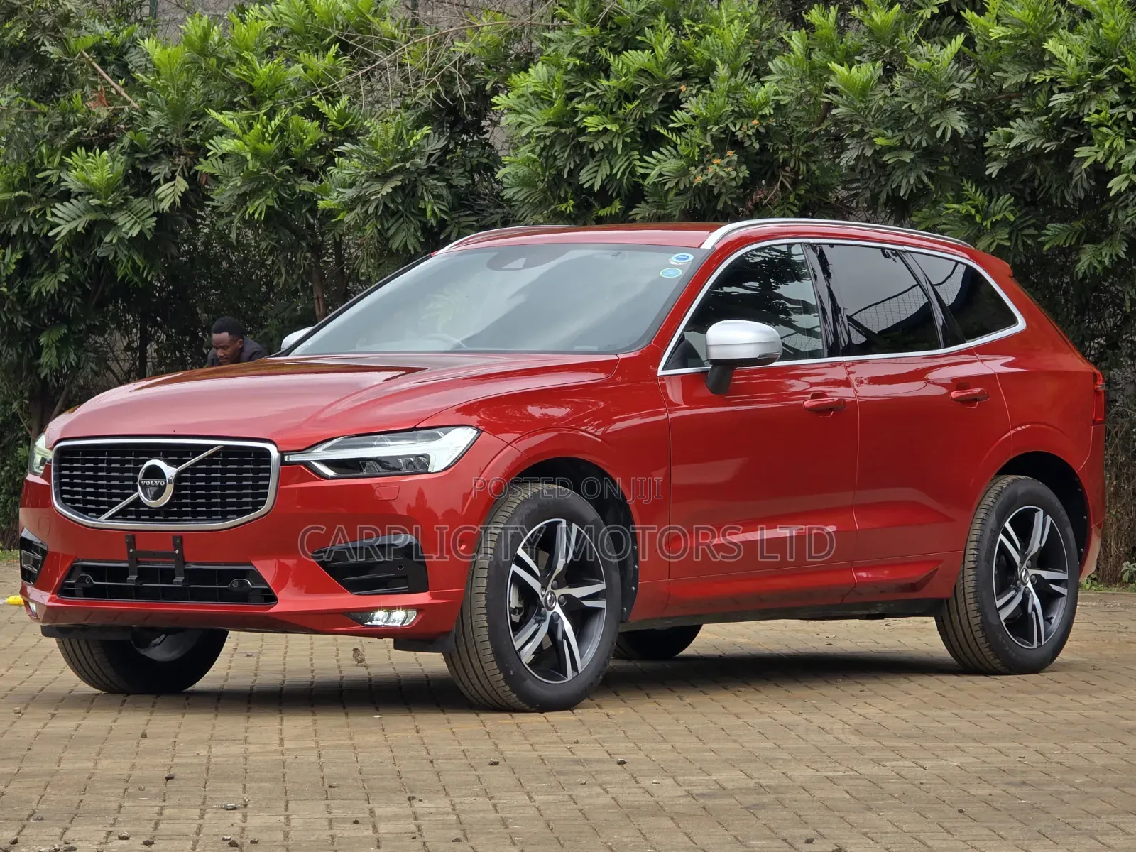 Volvo XC60 2019 Red