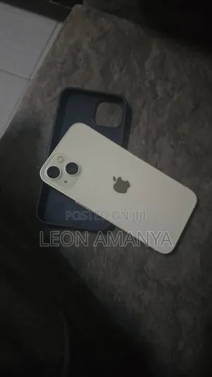 Apple iPhone 13 128 GB White