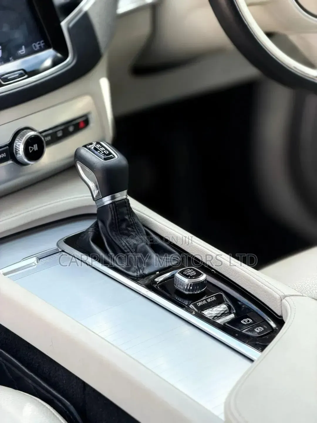 Volvo XC90 2019 White