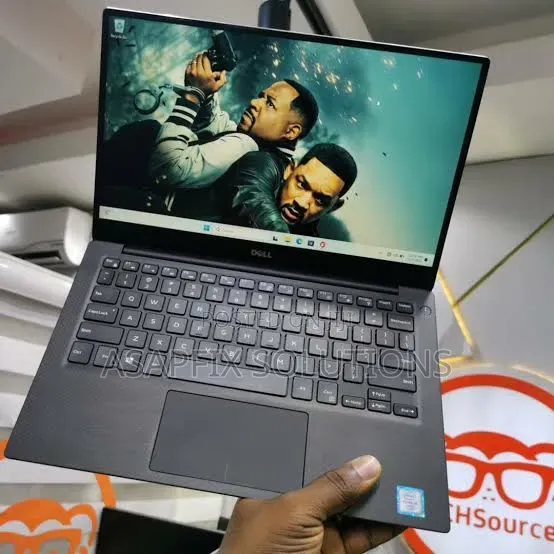 Laptop Dell XPS 13 9350 8GB Intel Core i7 SSD 512GB