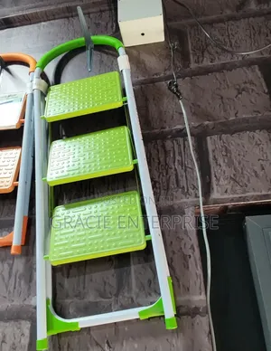 Portable Step Ladder, 3 Step Folding Household Ladder