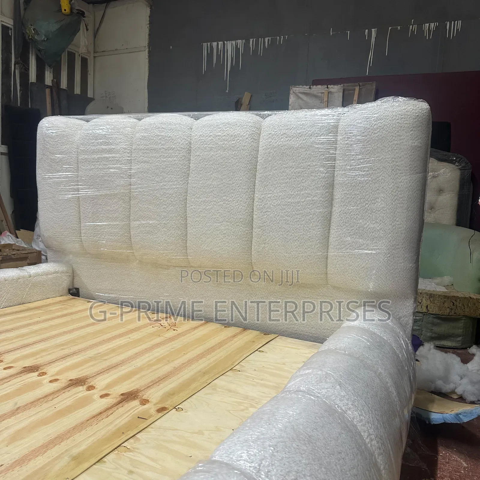 Bubble Queen Size Bed