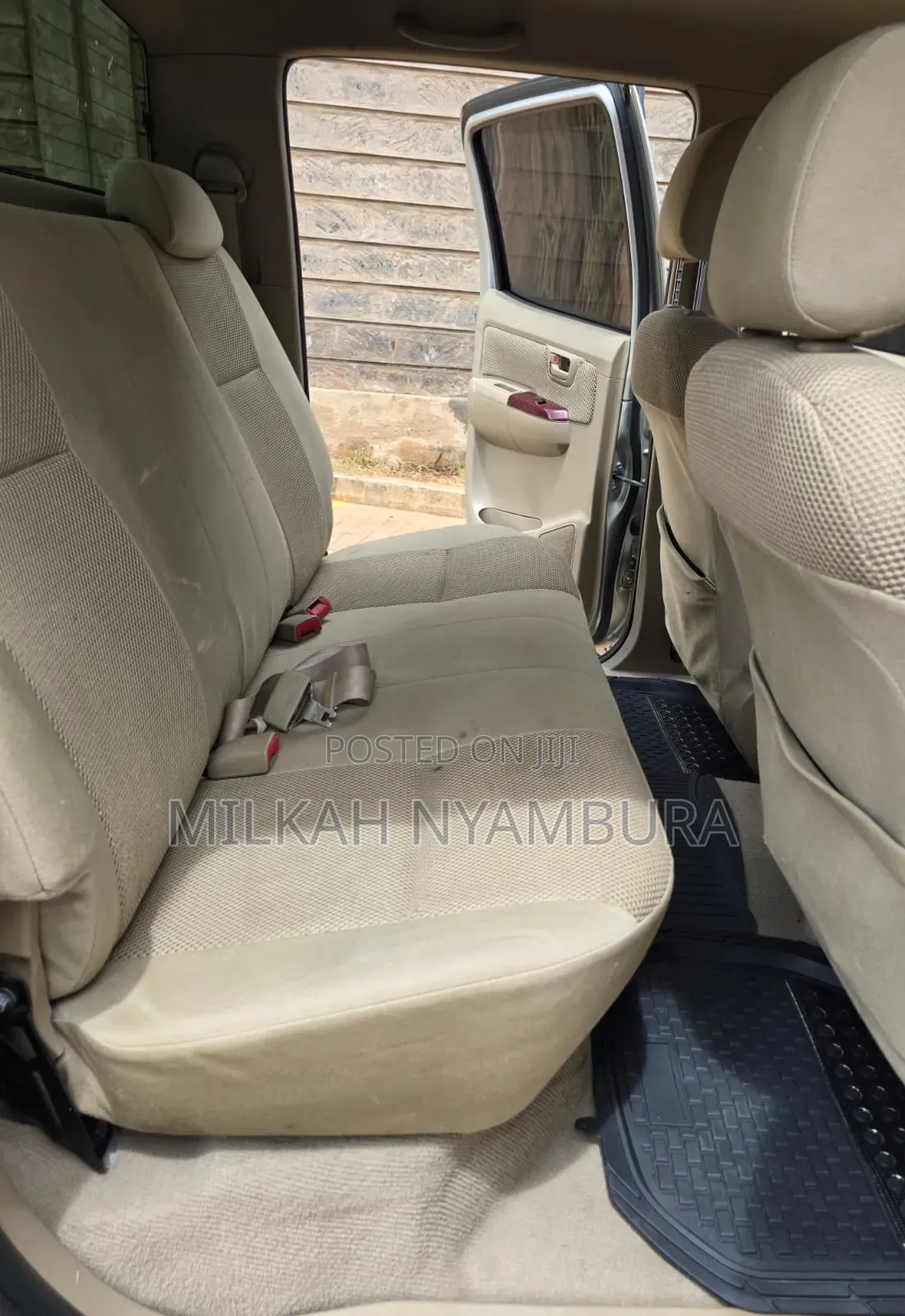 Toyota Hilux 2011 Silver