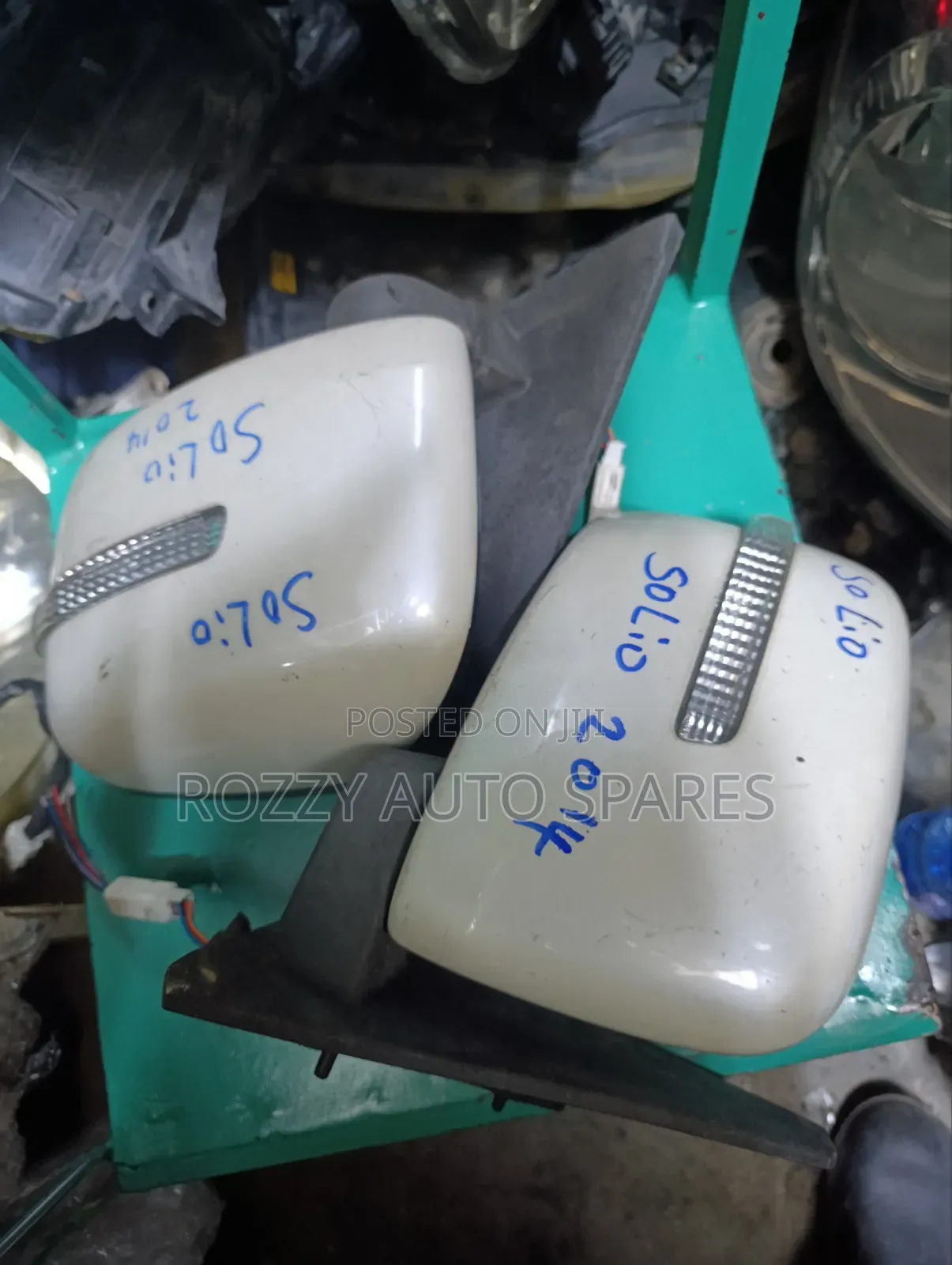 Solio Side Mirror 2014