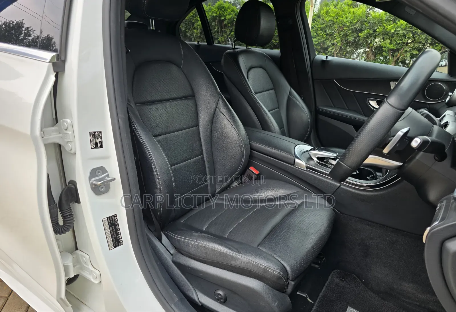 Mercedes-Benz C200 2019 White