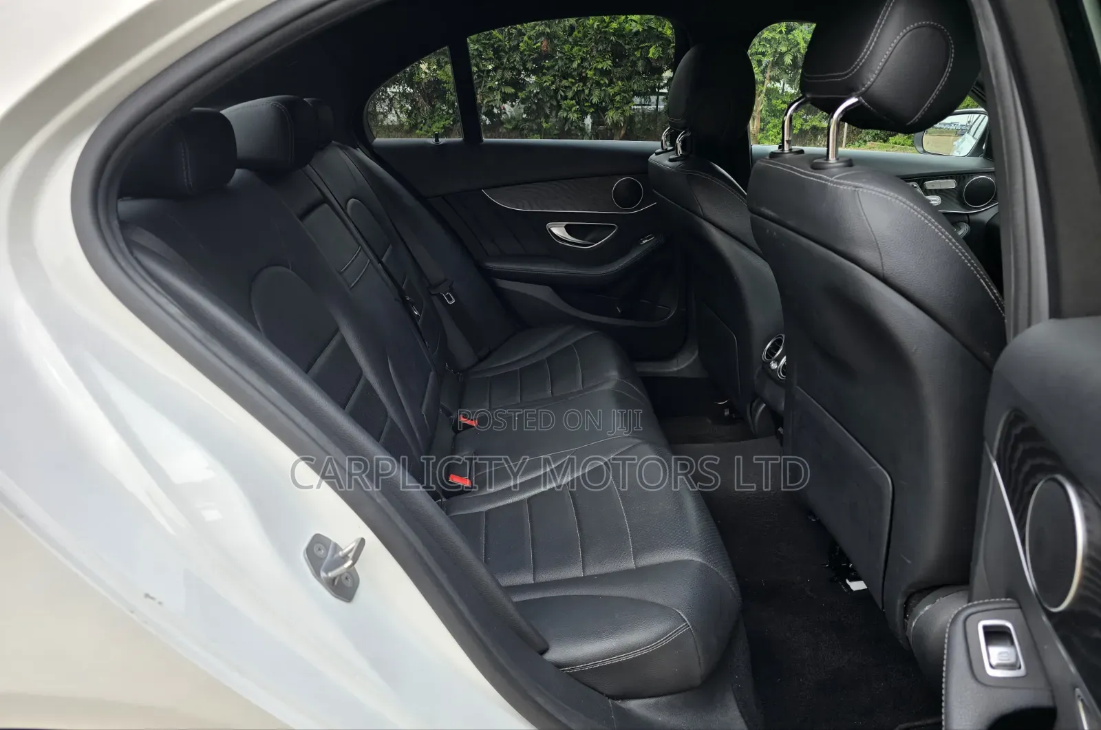 Mercedes-Benz C200 2019 White