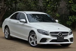 Mercedes-Benz C200 2019 White