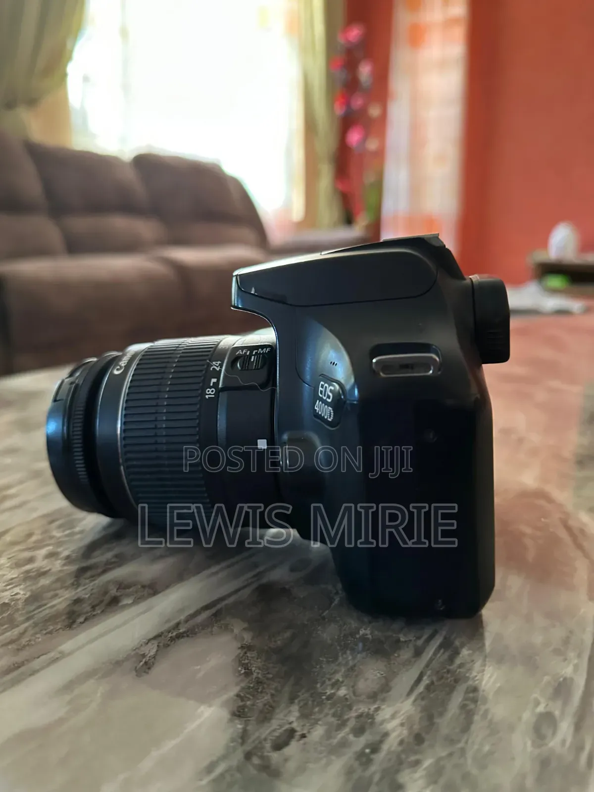 Canon 4000D