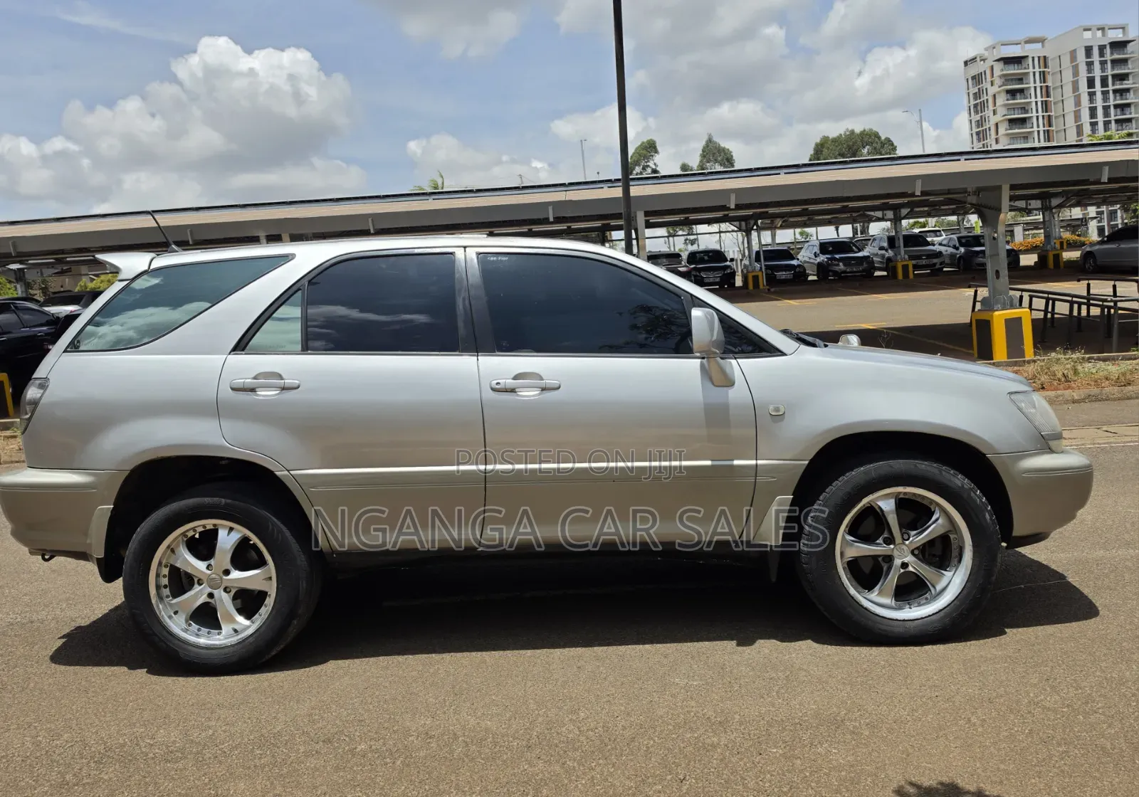 Toyota Harrier 2002 Silver