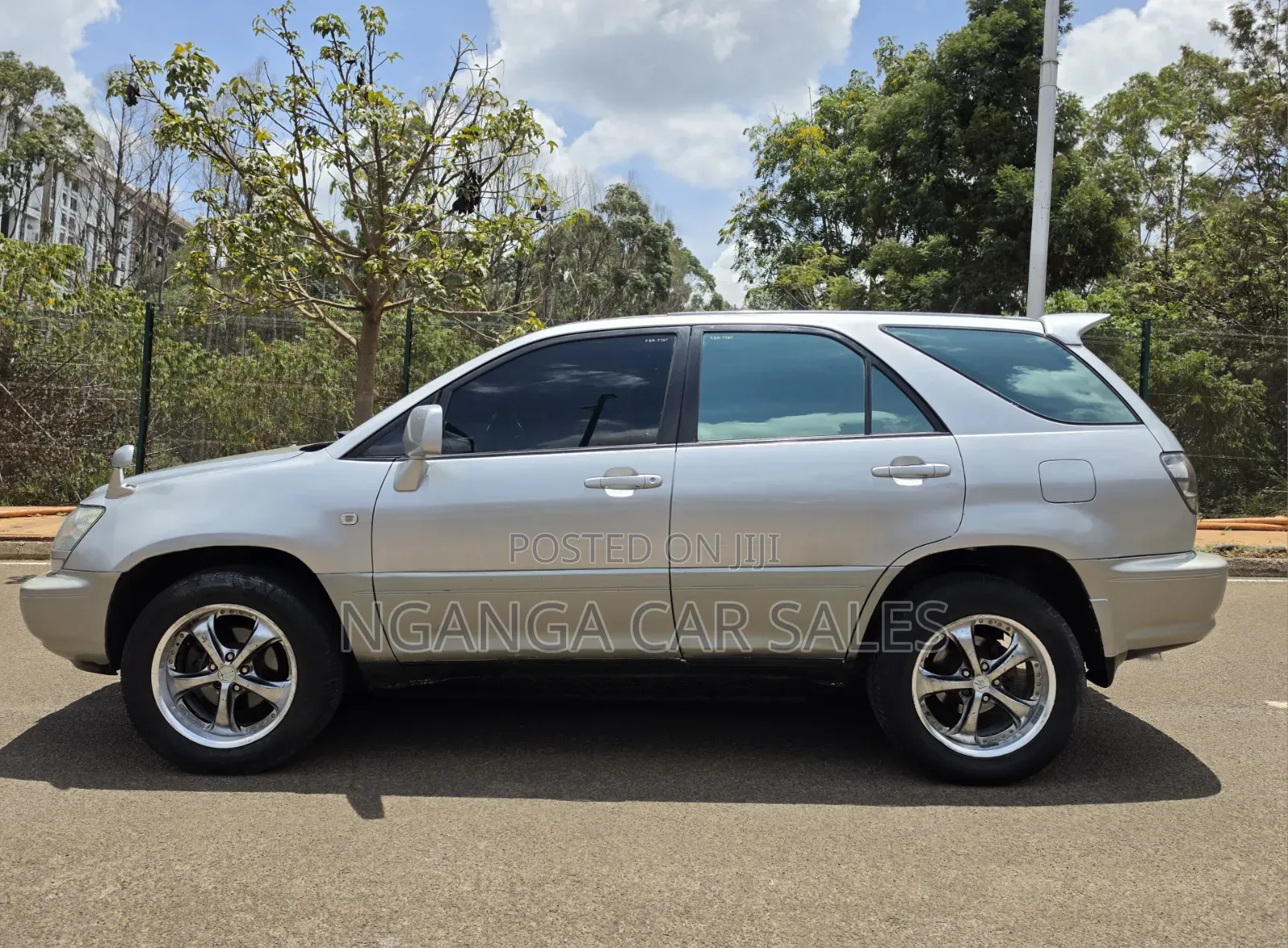 Toyota Harrier 2002 Silver