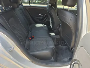 Mercedes-Benz A-Class 2018 Silver