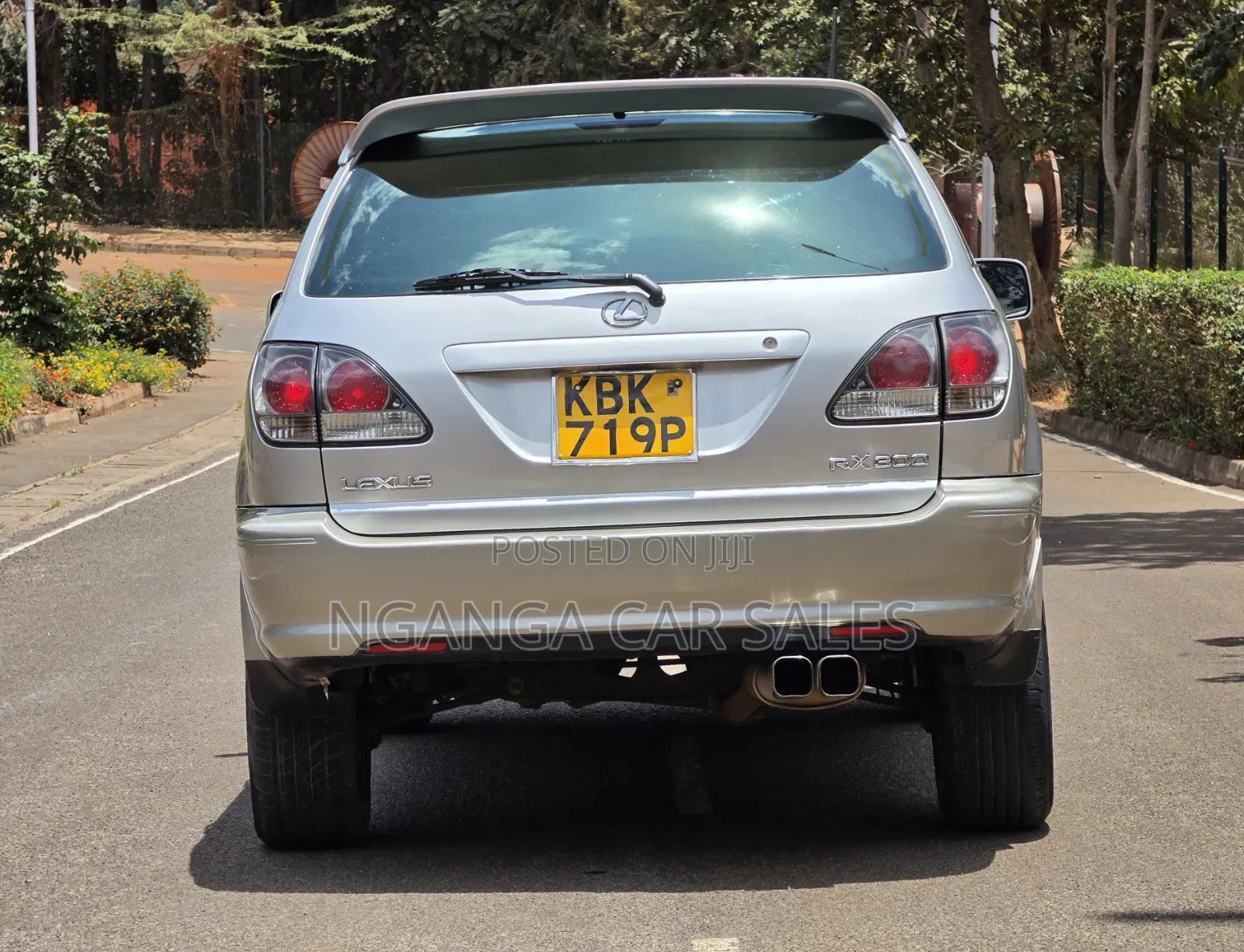 Toyota Harrier 2002 Silver