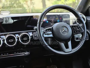 Mercedes-Benz A-Class 2018 Silver