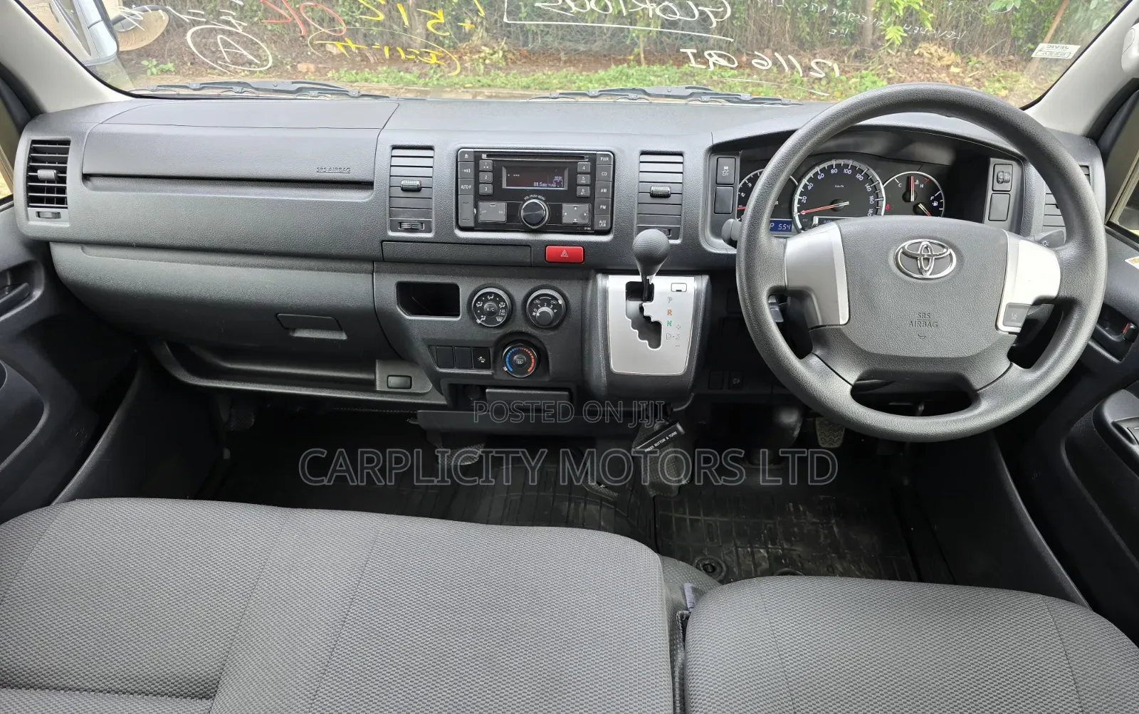Toyota HiAce 2019 Silver