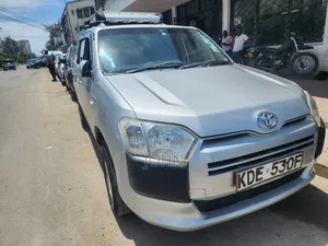 Toyota Succeed 2015 Silver