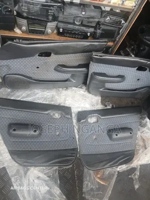 Toyota 102 Door Covers (G -Touring)