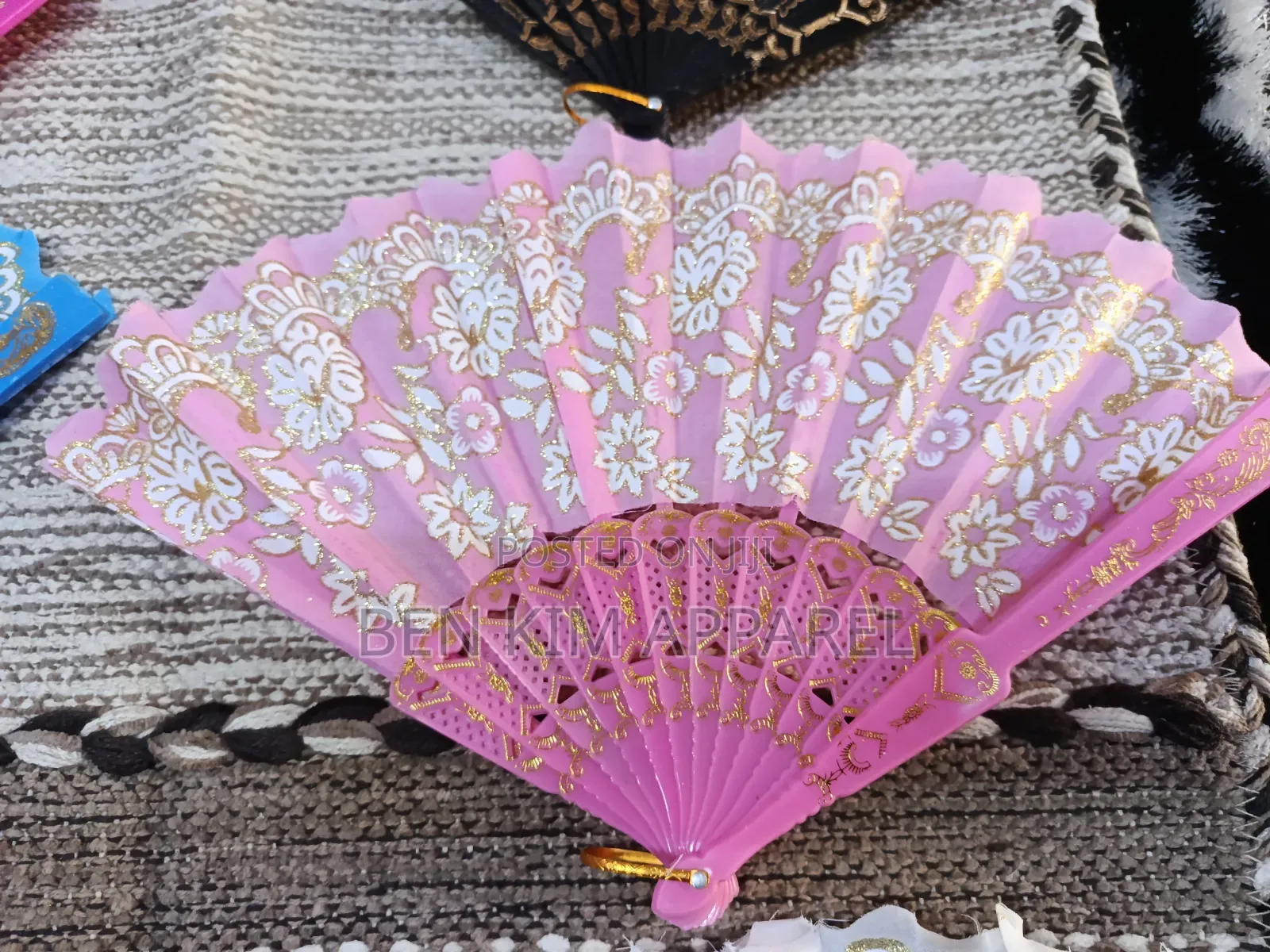 Hand Fans Fabric With Plastic Trimmings High Quality