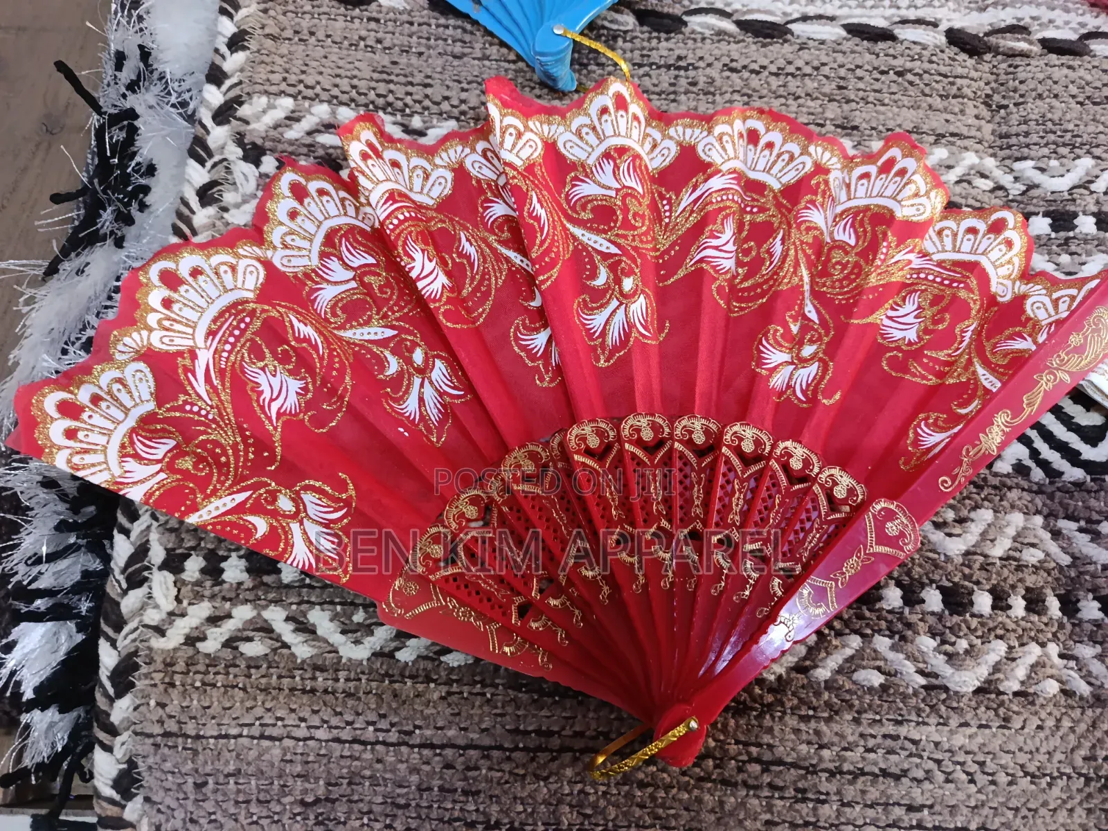Hand Fans Fabric With Plastic Trimmings High Quality