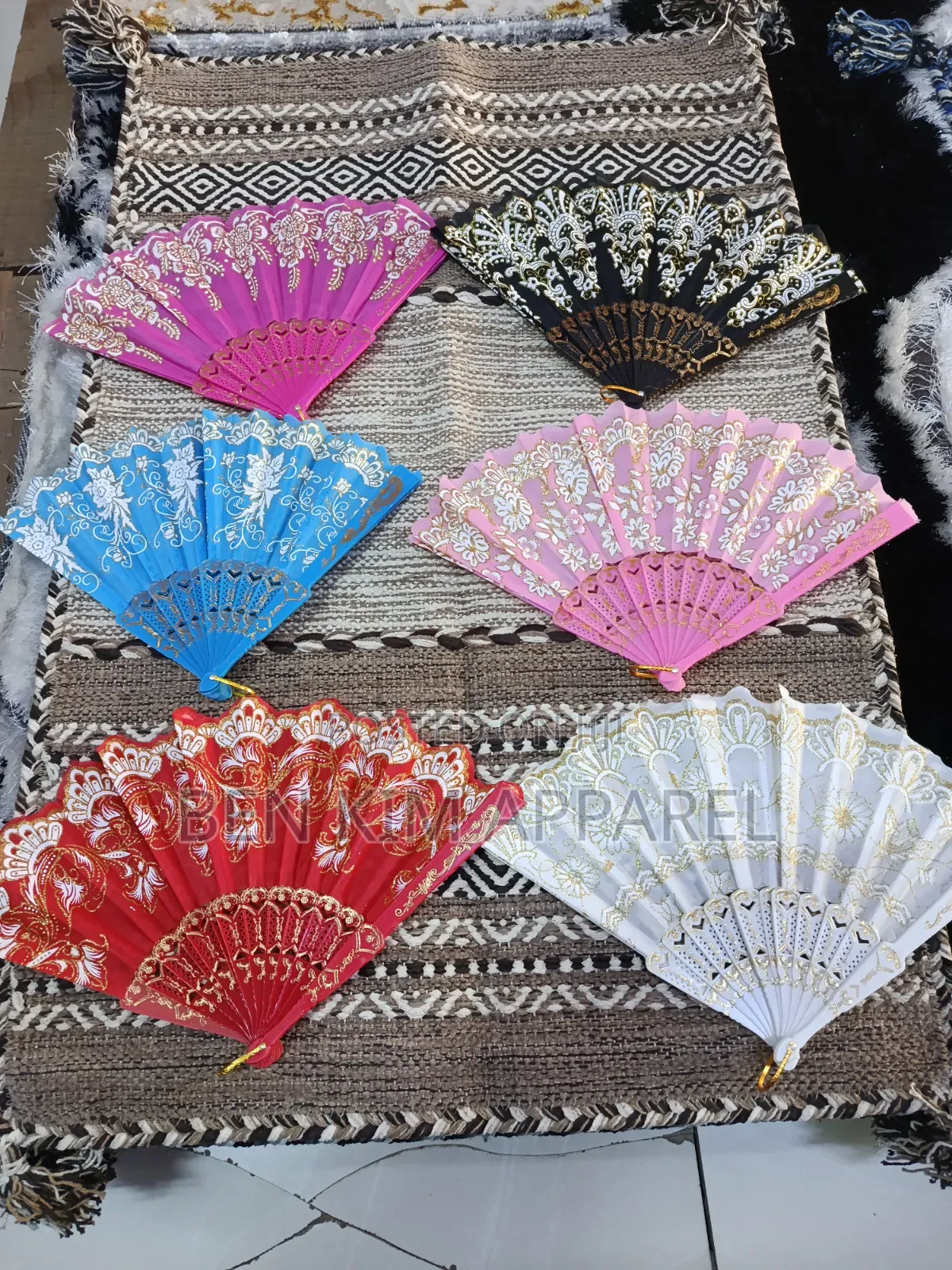 Hand Fans Fabric With Plastic Trimmings High Quality