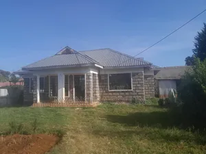3bdrm House in Kiambaa, Wareng for sale