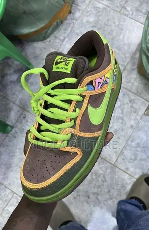 Nike Sb Dunk De La Soul