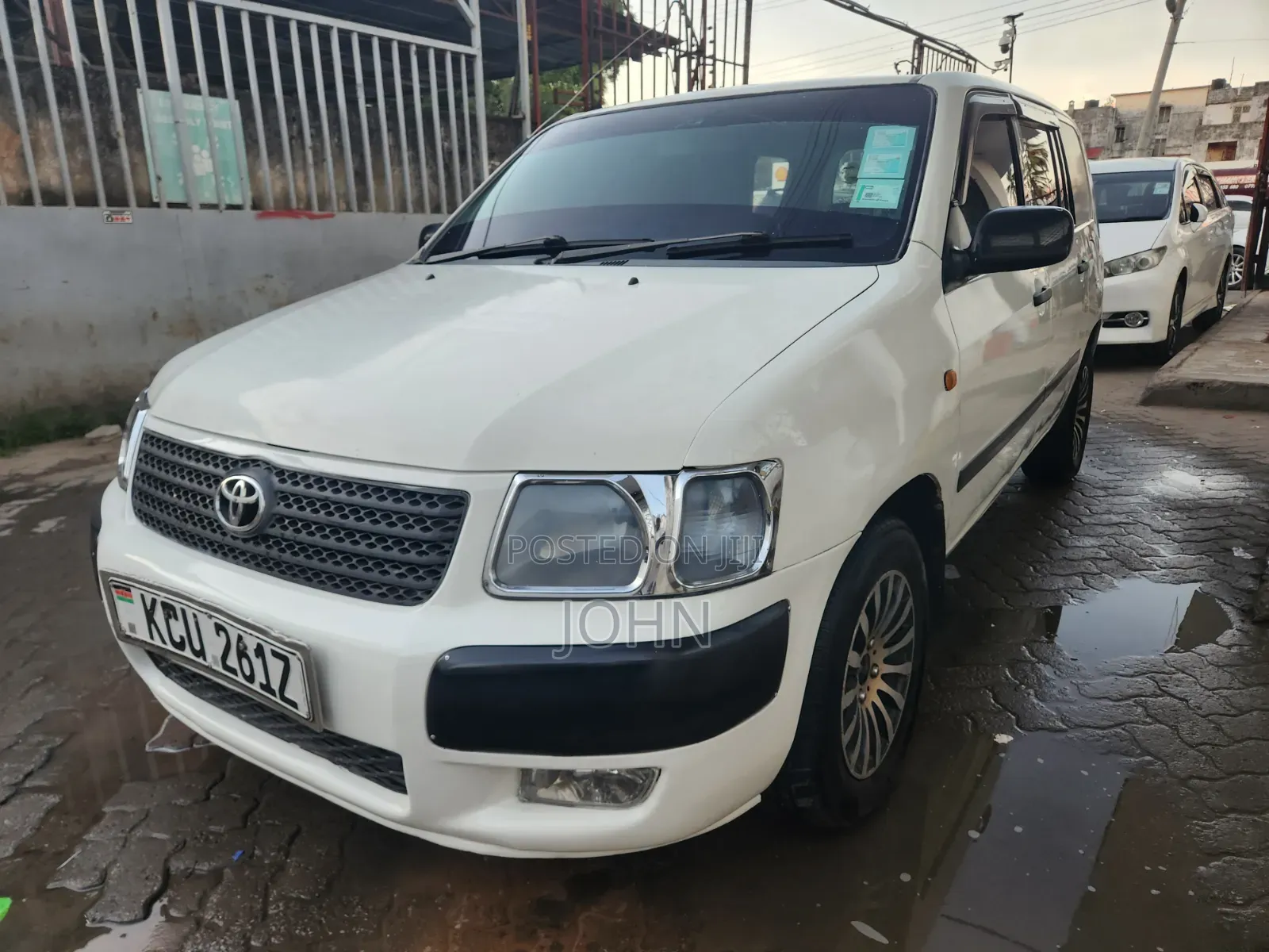 Toyota Succeed 2012 White