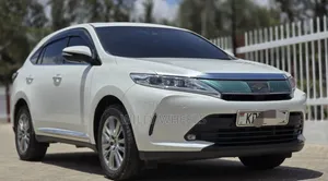 Toyota Harrier 2.0 2019 White