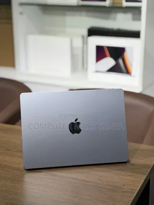 Laptop Apple MacBook Air 2024 M3 8GB Apple M3 SSD 256GB