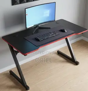 Z-Shaped Gaming Workstation Kenya – Modern Gamer Computer Desk