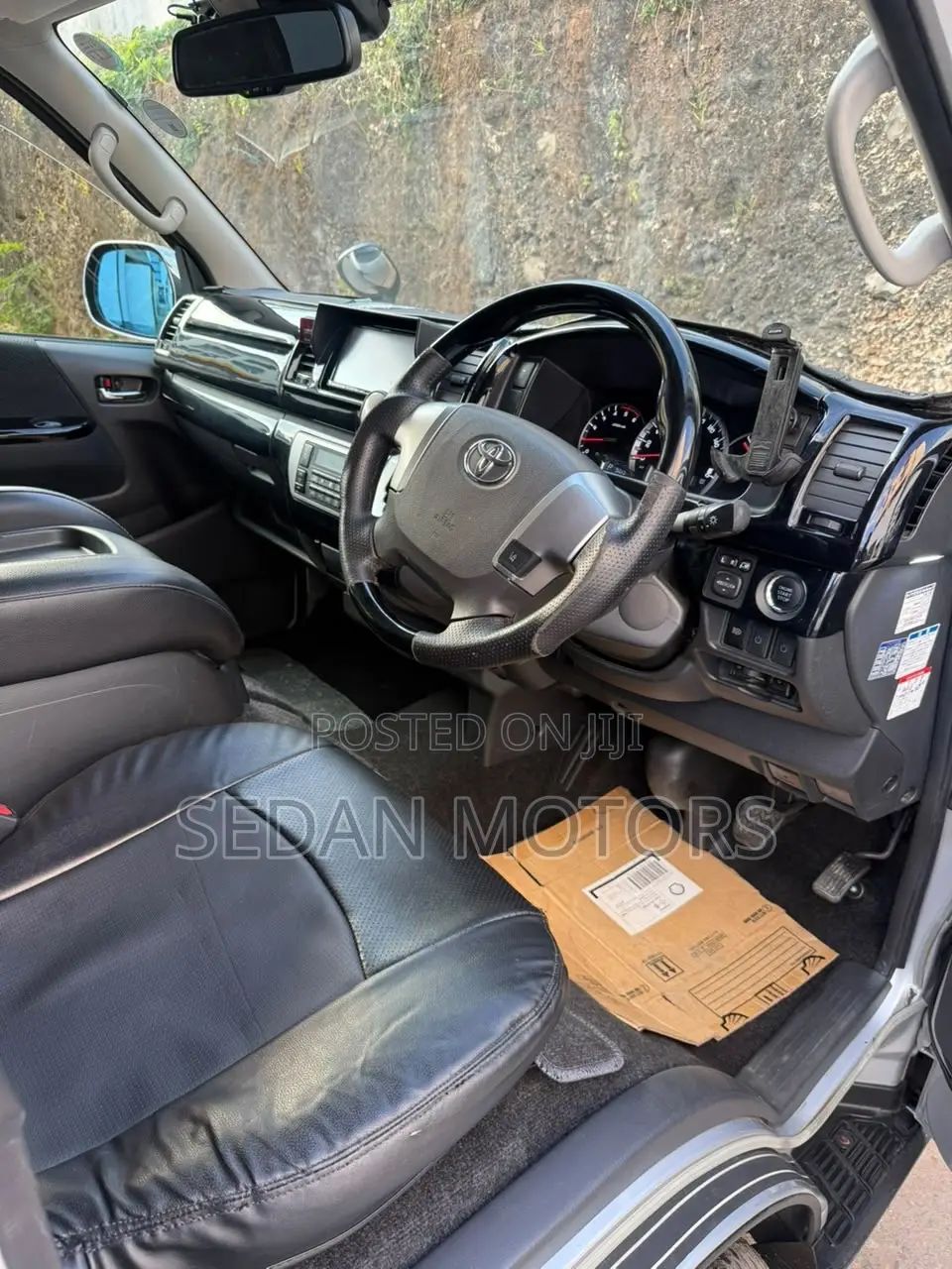 Toyota HiAce 2020 Grey