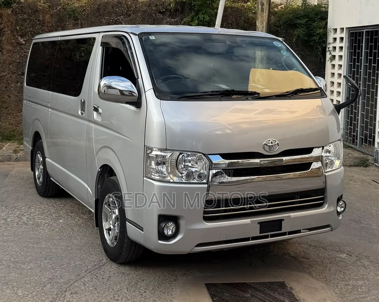Toyota HiAce 2020 Grey