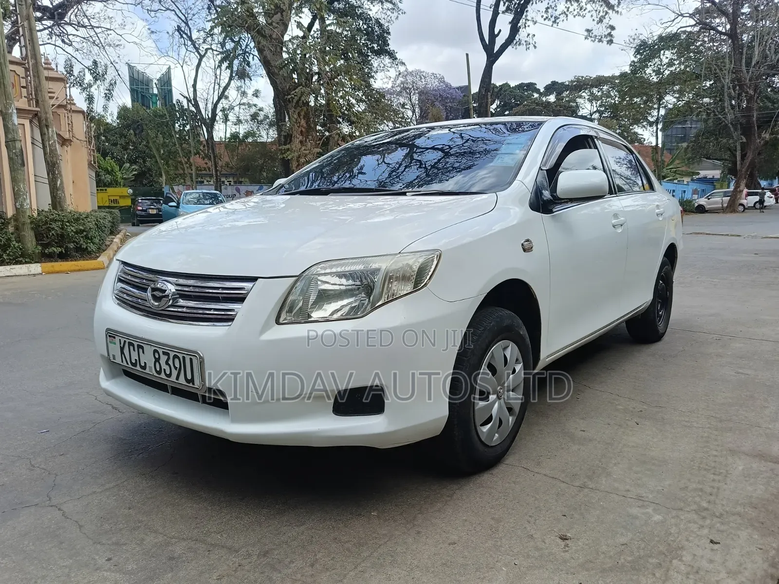 Toyota Axio 2009 White