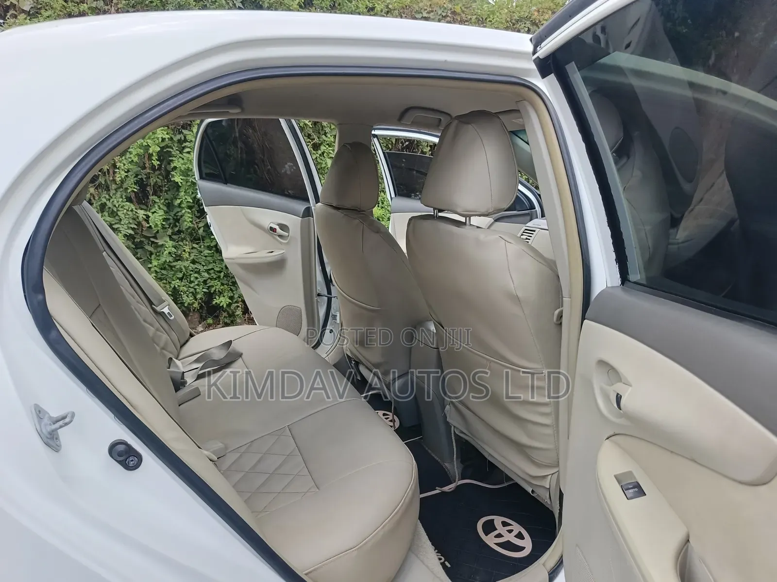 Toyota Axio 2009 White