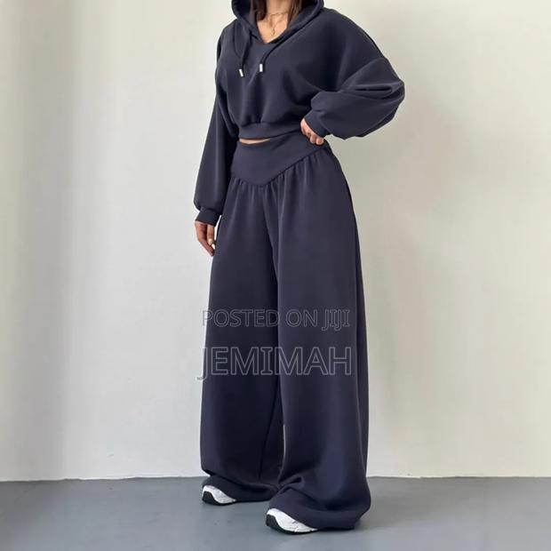Women Tracksuit - thumbnail 2