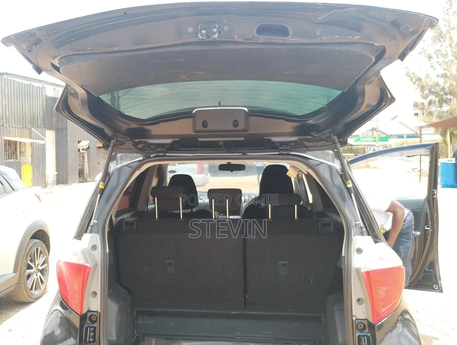 Toyota Raum 2008 Gray