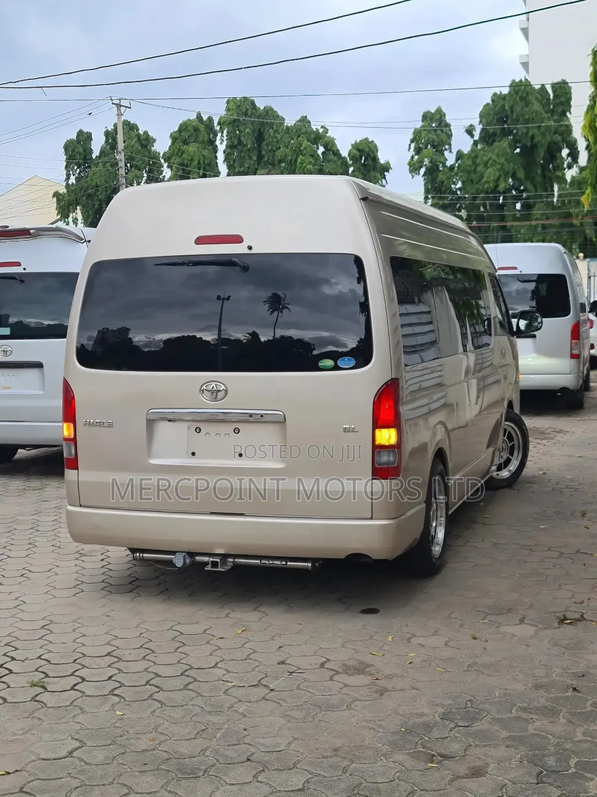 Toyota HiAce 2019 Beige