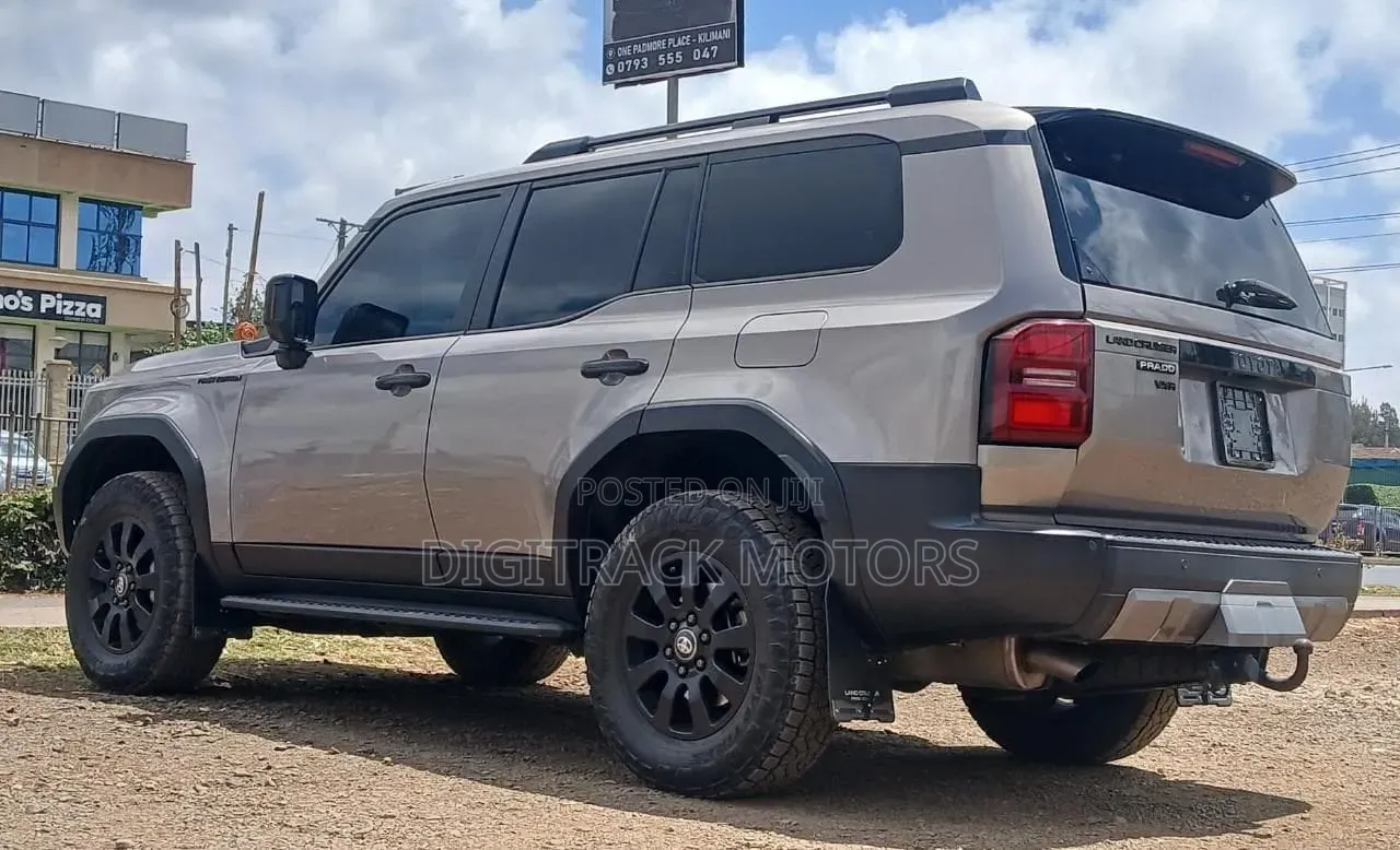 Toyota Land Cruiser 2025 Brown