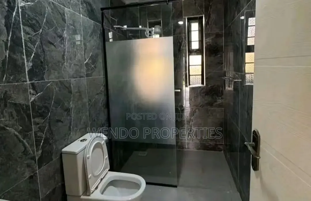 4bdrm Villa in Hardy for rent