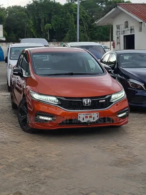 Honda Jade 2019 Orange
