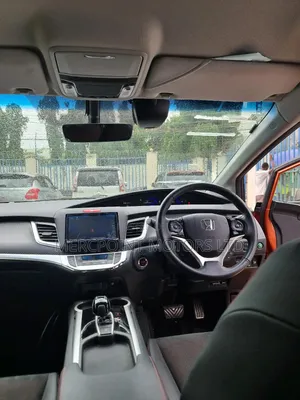 Honda Jade 2019 Orange