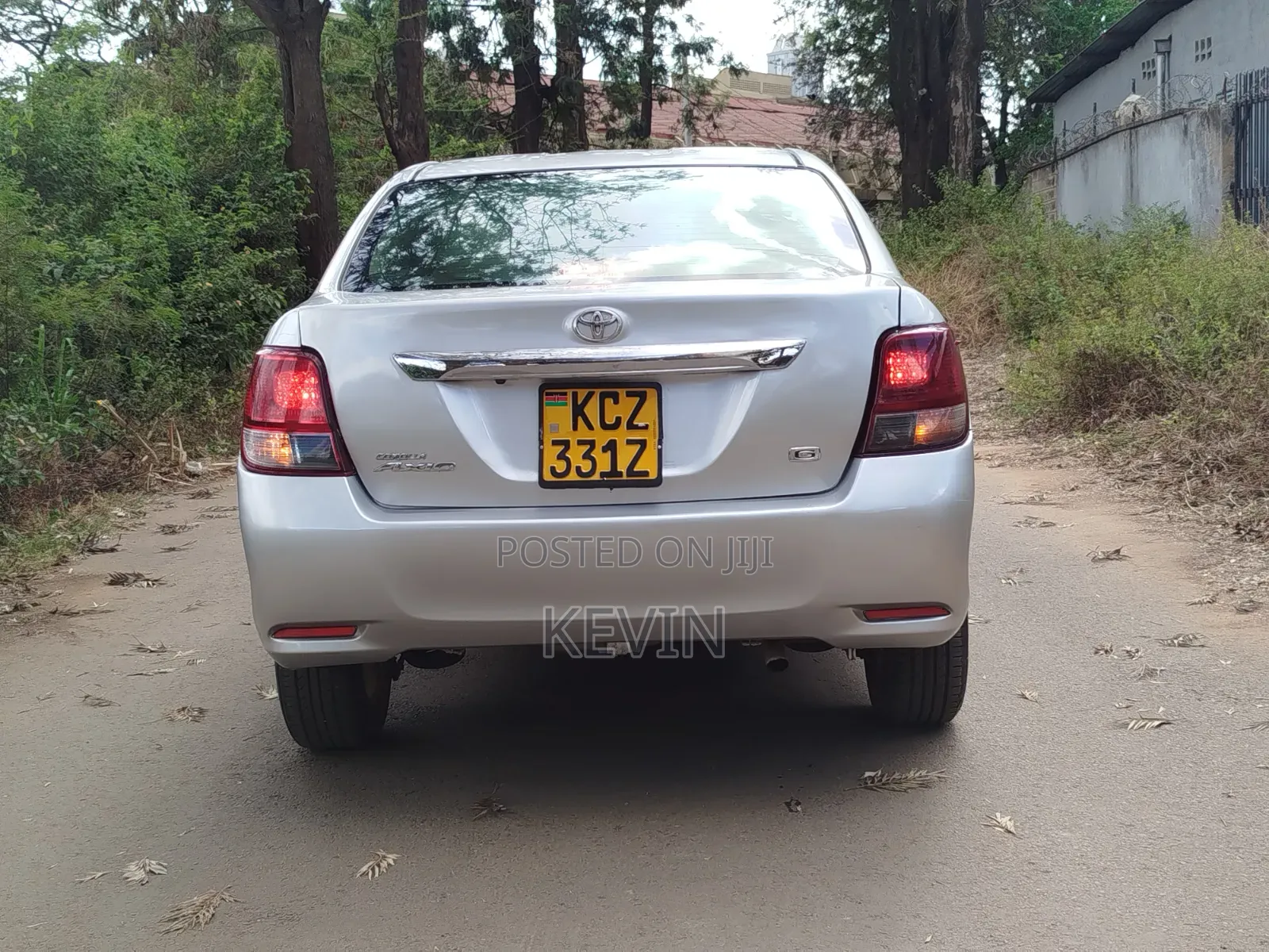 Toyota Axio 2013 Silver