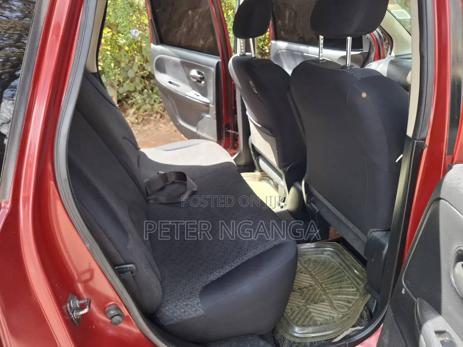 Nissan Note 1.4 2012 Red