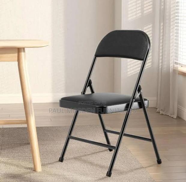 Black Leather Foldable Chair - thumbnail 2