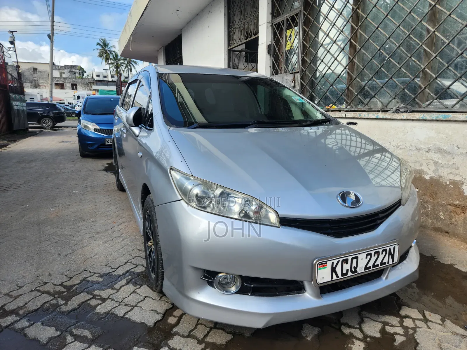 Toyota Wish 2011 Silver